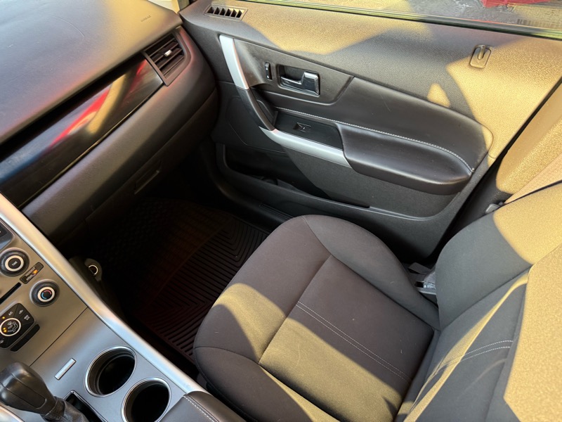 Ford Edge SE FWD 2013