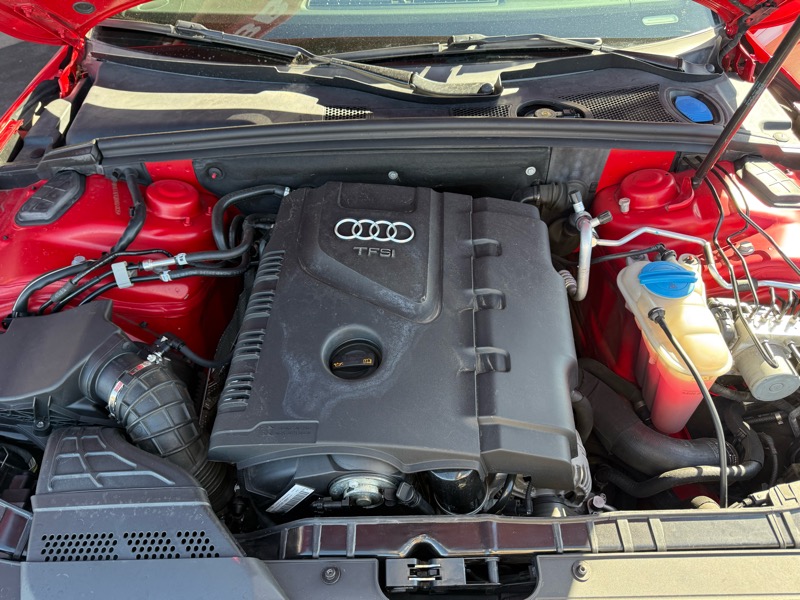 Audi A5 Coupe 2.0T quattro Tiptronic 2011