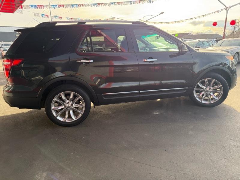 Ford Explorer XLT FWD 2011