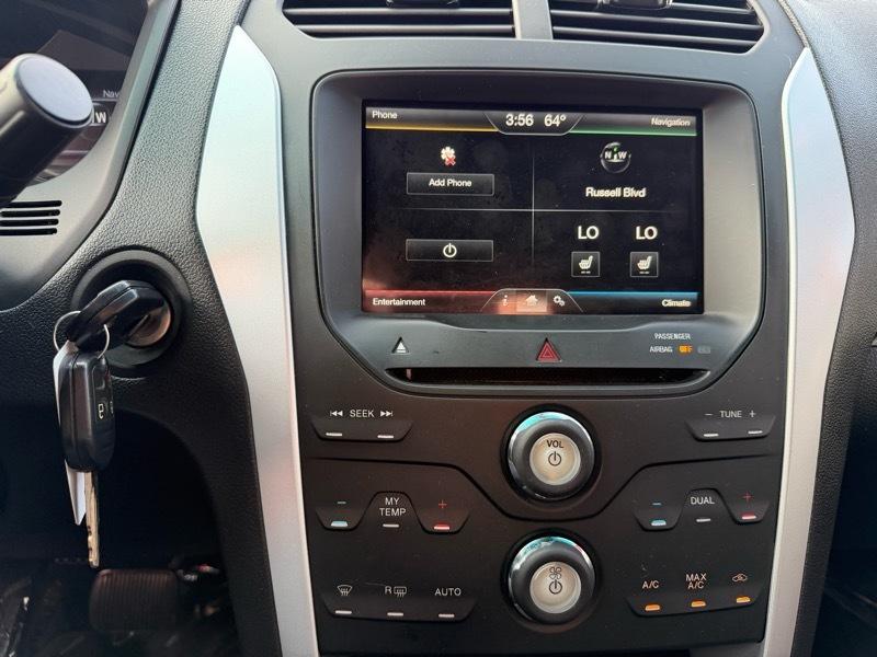 Ford Explorer XLT FWD 2011