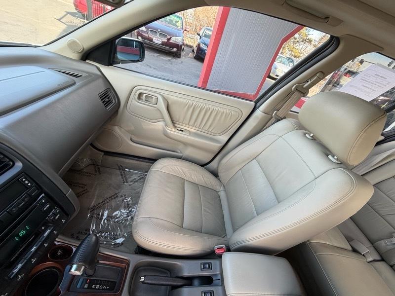 Infiniti G20 Luxury 2001