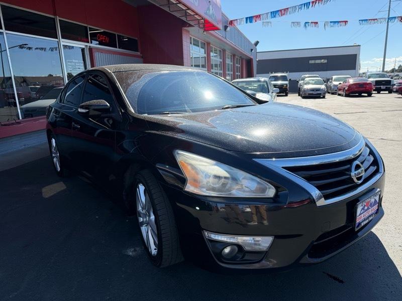 Nissan Altima 3.5 SV 2015