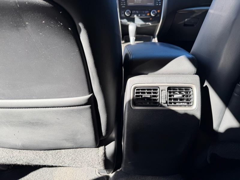 Nissan Altima 3.5 SV 2015