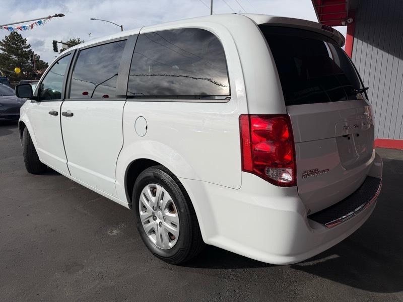 Dodge Grand Caravan SE 2020