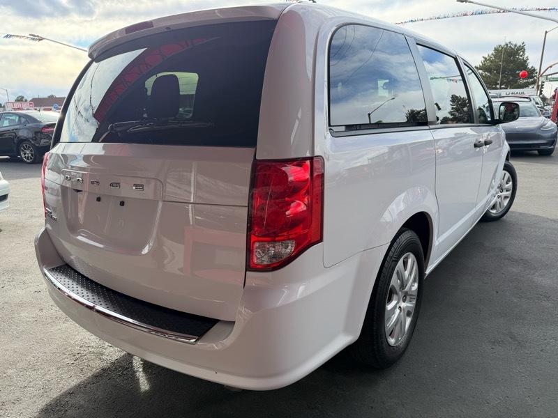 Dodge Grand Caravan SE 2020
