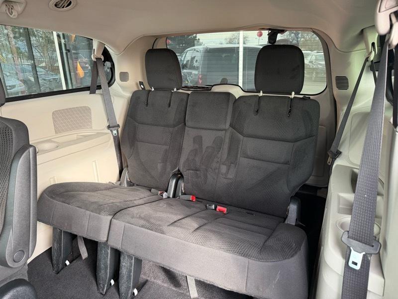 Dodge Grand Caravan SE 2020