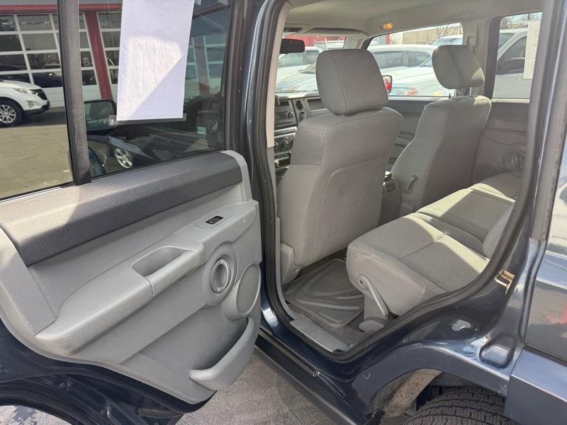 Jeep Commander Sport 4WD 2007