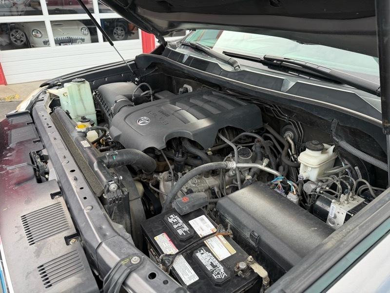 Toyota Tundra SR5 4.6L V8 CrewMax 2WD 2016