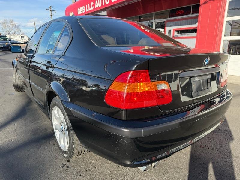 BMW 3-Series 325xi Sedan 2002