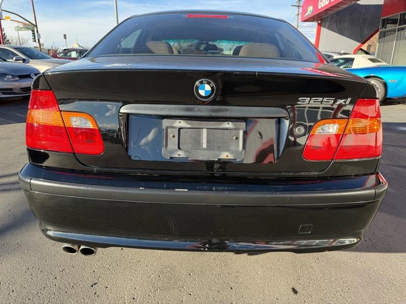 BMW 3-Series 325xi Sedan 2002
