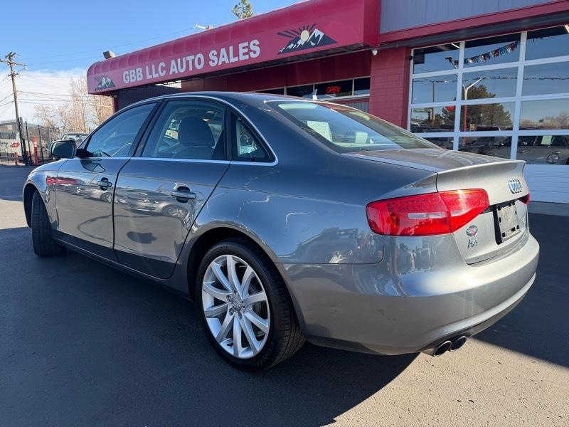 Audi A4 2.0T Sedan quattro Tiptronic 2013