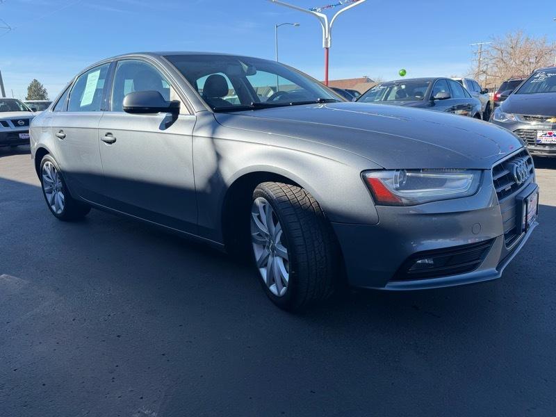 Audi A4 2.0T Sedan quattro Tiptronic 2013