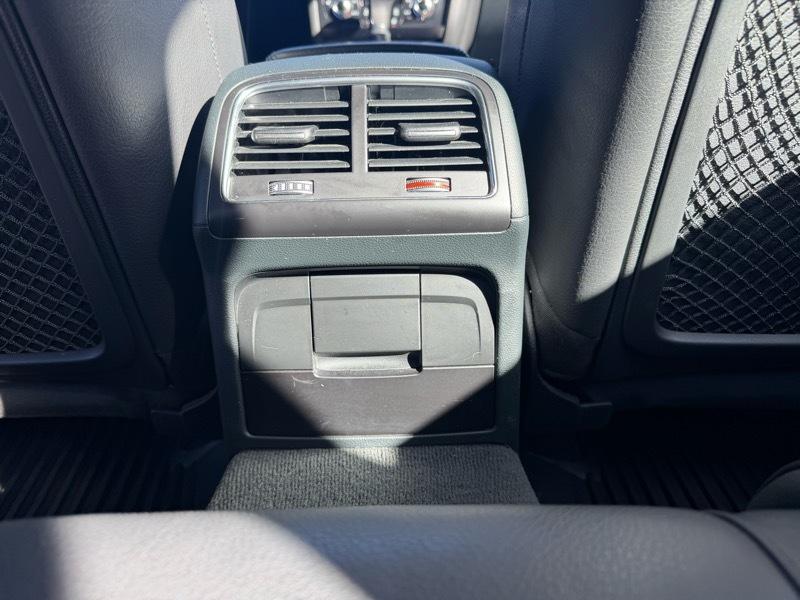 Audi A4 2.0T Sedan quattro Tiptronic 2013