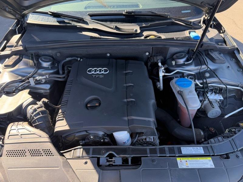 Audi A4 2.0T Sedan quattro Tiptronic 2013