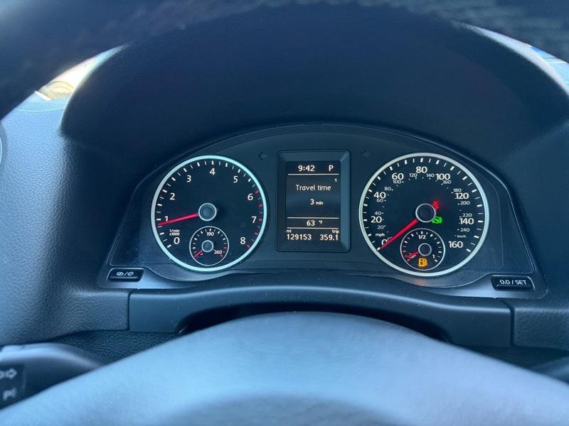 Volkswagen Tiguan S 2016