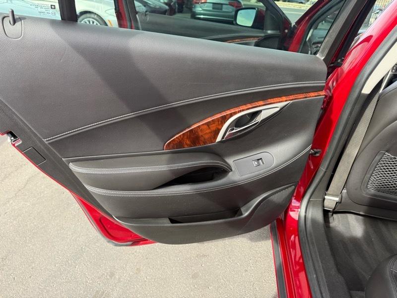 Buick LaCrosse Premium Package 3, w/Leather 2013