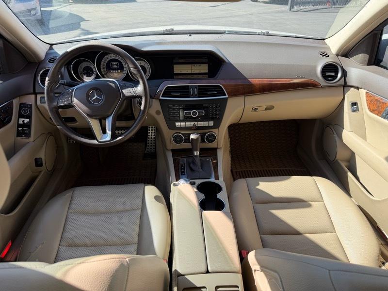 Mercedes-Benz C-Class C300 4MATIC Sport Sedan 2012