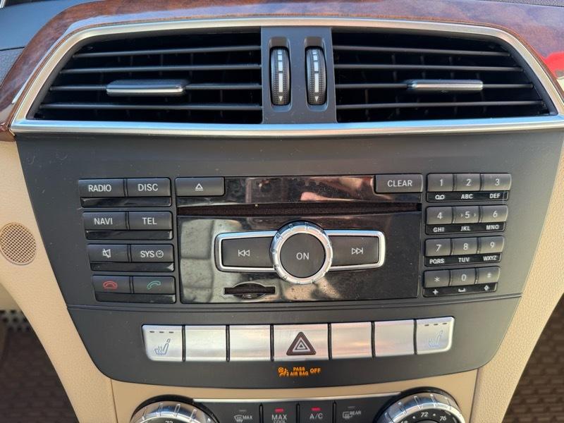 Mercedes-Benz C-Class C300 4MATIC Sport Sedan 2012