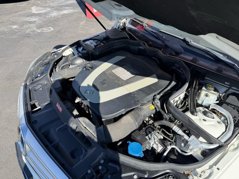 Mercedes-Benz C-Class C300 4MATIC Sport Sedan 2012