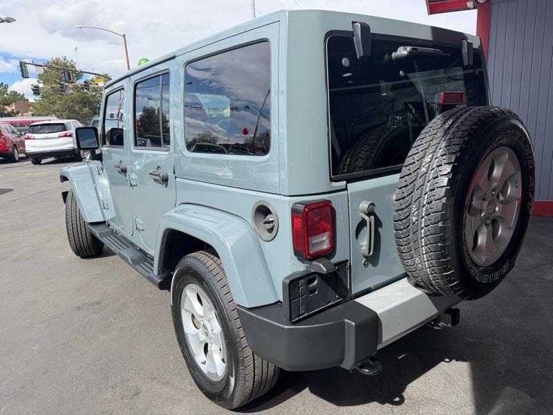 Jeep Wrangler Unlimited Sahara 4WD 2014