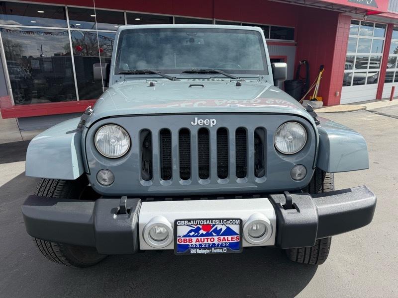 Jeep Wrangler Unlimited Sahara 4WD 2014