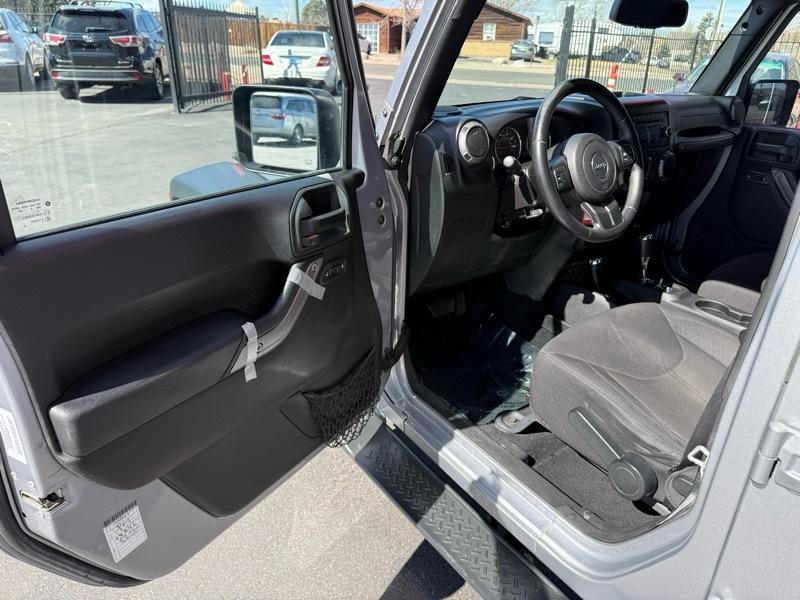 Jeep Wrangler Unlimited Sport 4WD 2015