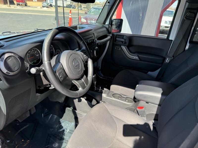 Jeep Wrangler Unlimited Sport 4WD 2015