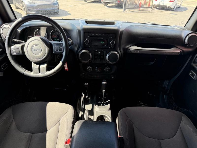 Jeep Wrangler Unlimited Sport 4WD 2015