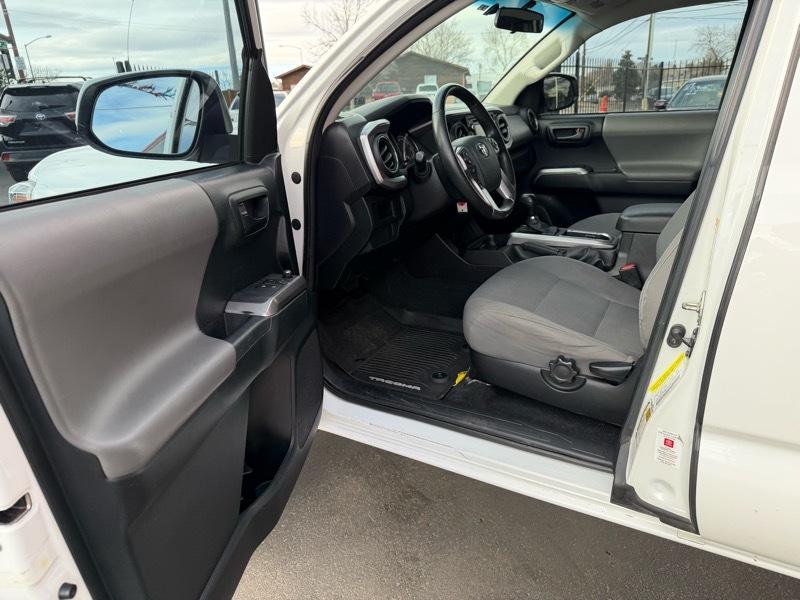 Toyota Tacoma SR5 Access Cab I4 6AT 2WD 2016