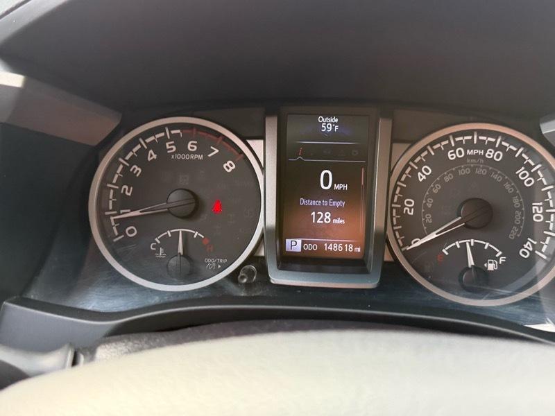 Toyota Tacoma SR5 Access Cab I4 6AT 2WD 2016