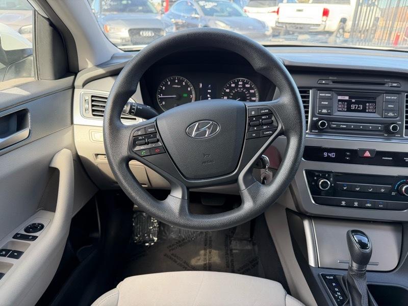Hyundai Sonata SE 2016