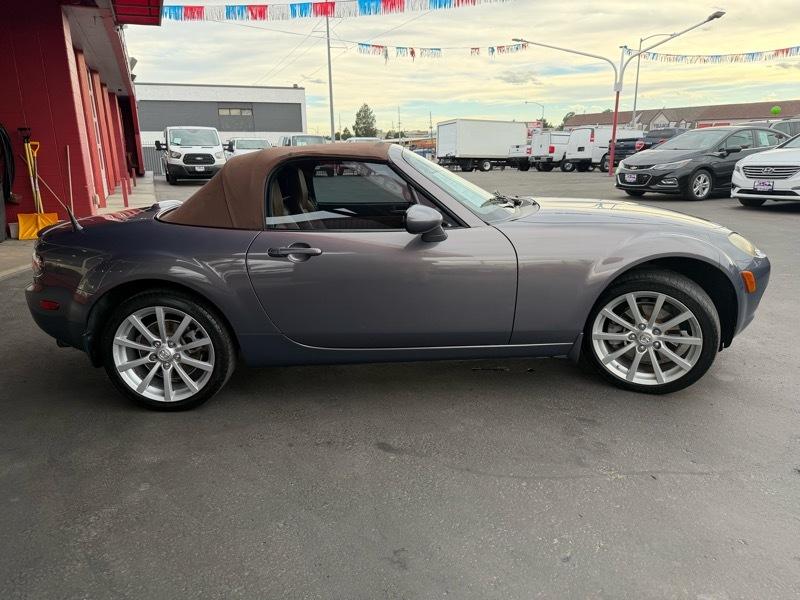 Mazda MX-5 Miata Grand Touring 2007