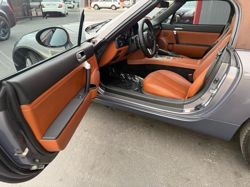 Mazda MX-5 Miata Grand Touring 2007