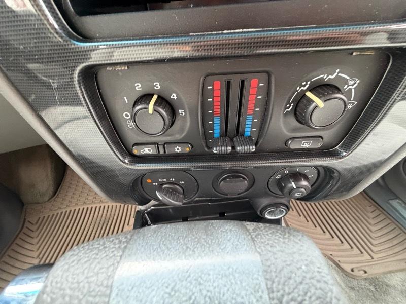 GMC Envoy SLE-1 4WD 2007