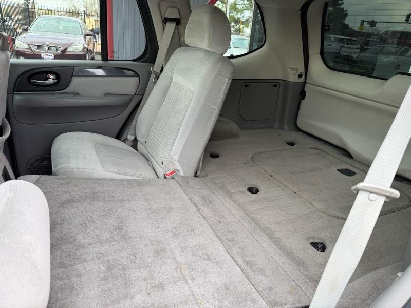 GMC Envoy SLE-1 4WD 2007