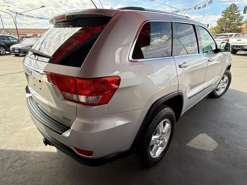 Jeep Grand Cherokee Laredo 4WD 2012