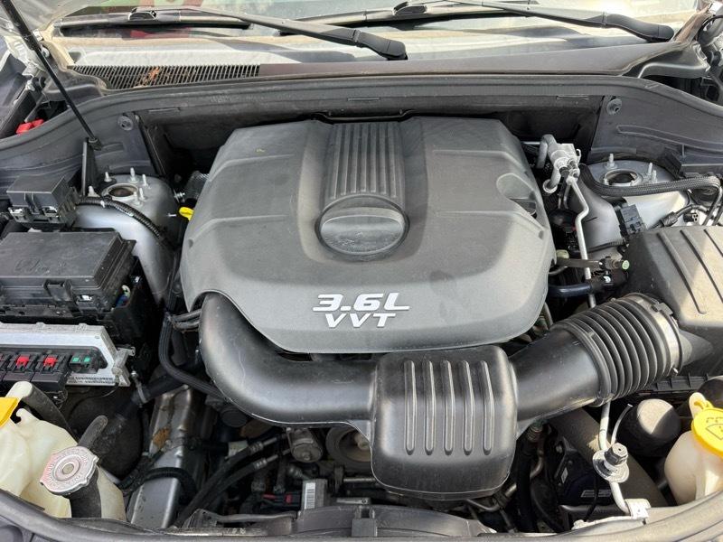 Jeep Grand Cherokee Laredo 4WD 2012