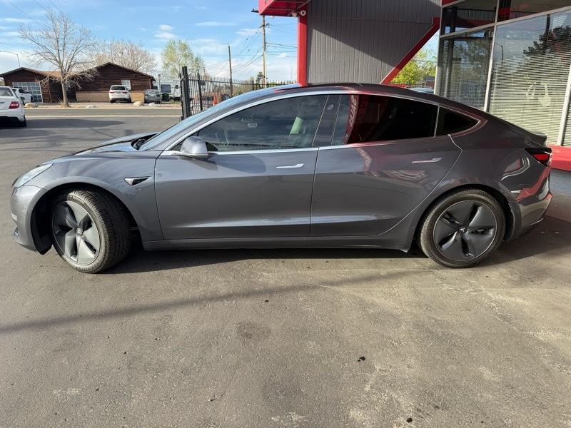 Tesla Model 3 Standard Range Plus 2020