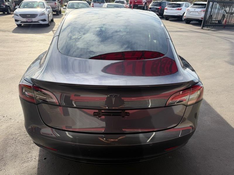 Tesla Model 3 Standard Range Plus 2020