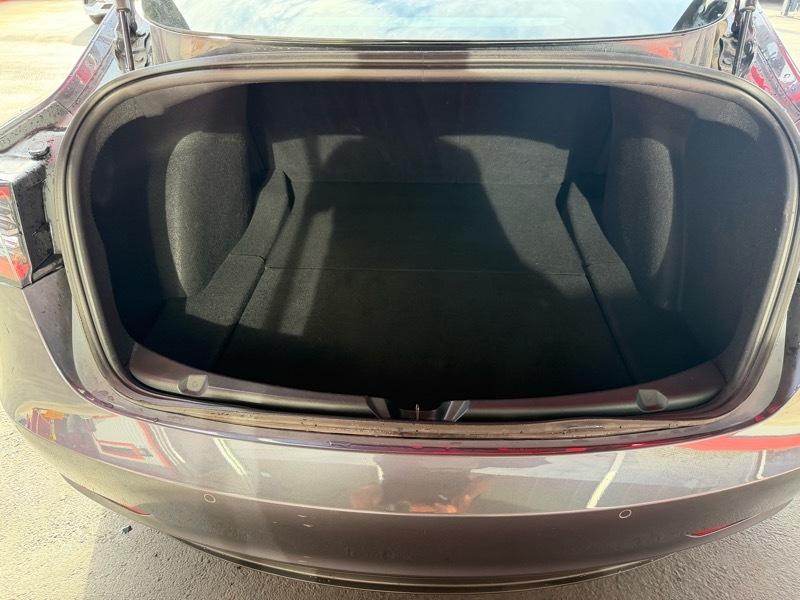 Tesla Model 3 Standard Range Plus 2020