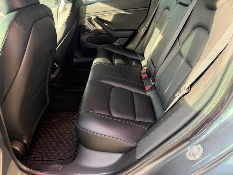 Tesla Model 3 Standard Range Plus 2020