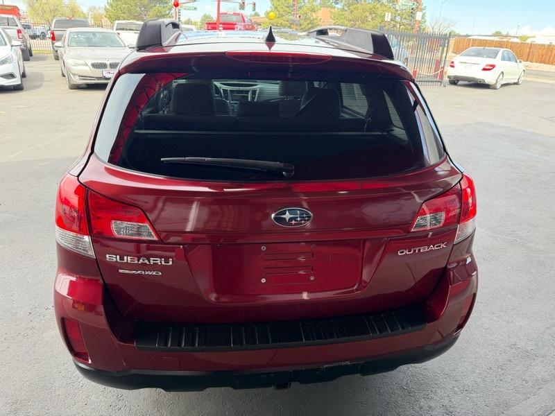 Subaru Outback 2.5i Limited 2011