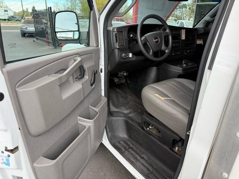GMC Savana G3500 139 in 2019
