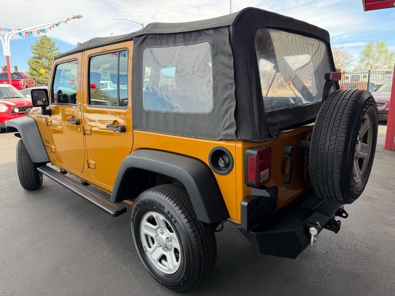 Jeep Wrangler Unlimited Sport 4WD 2014