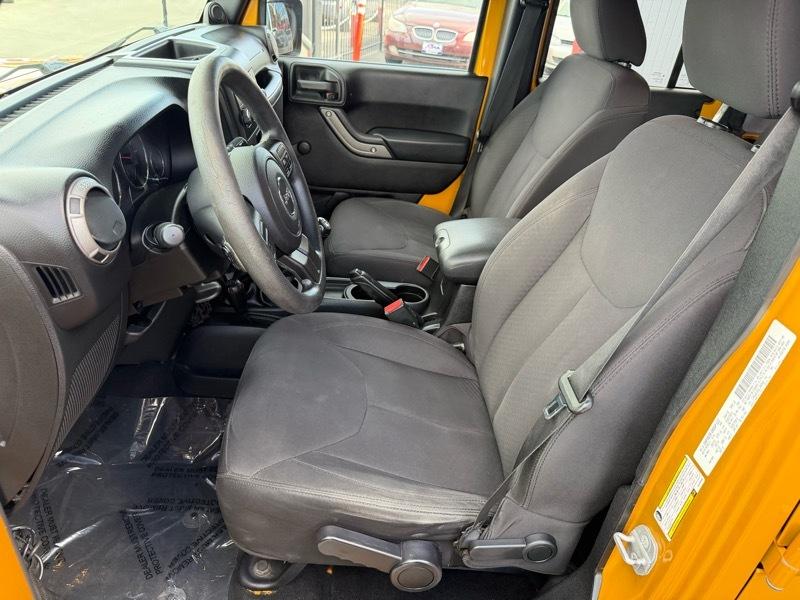 Jeep Wrangler Unlimited Sport 4WD 2014