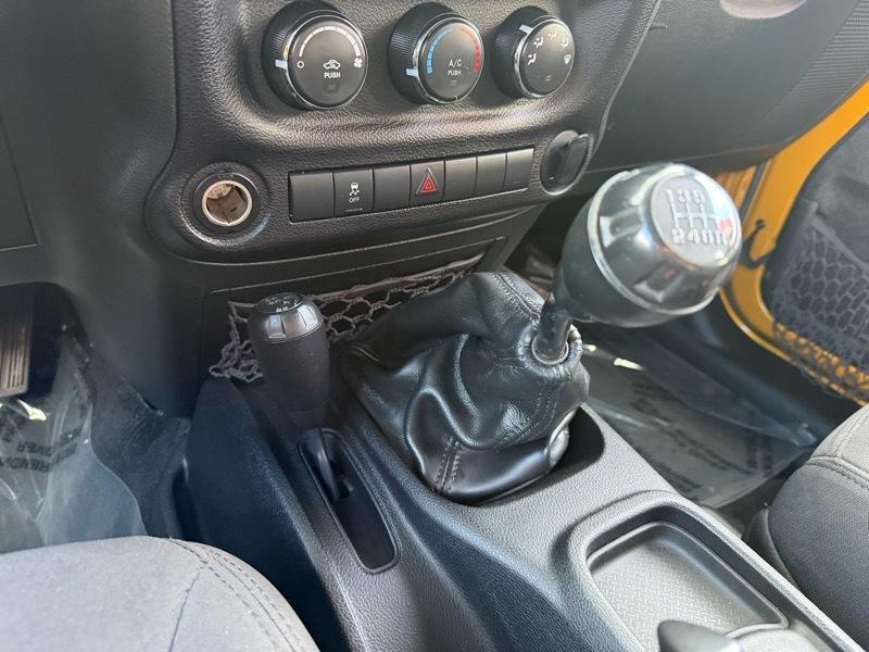 Jeep Wrangler Unlimited Sport 4WD 2014