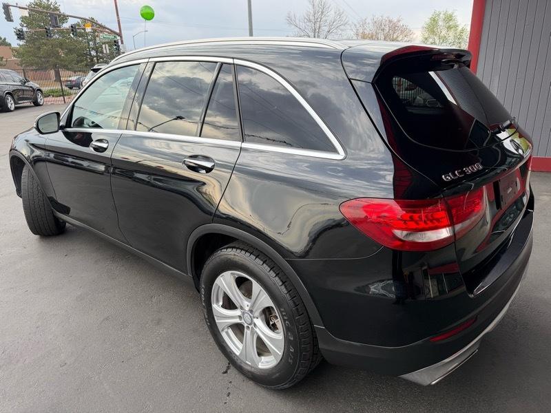 Mercedes-Benz GLC-Class GLC300 4MATIC 2016