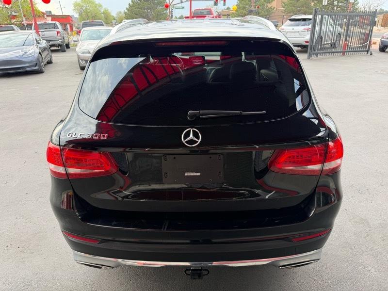 Mercedes-Benz GLC-Class GLC300 4MATIC 2016