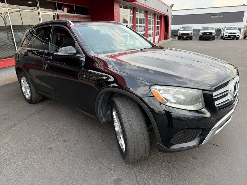 Mercedes-Benz GLC-Class GLC300 4MATIC 2016