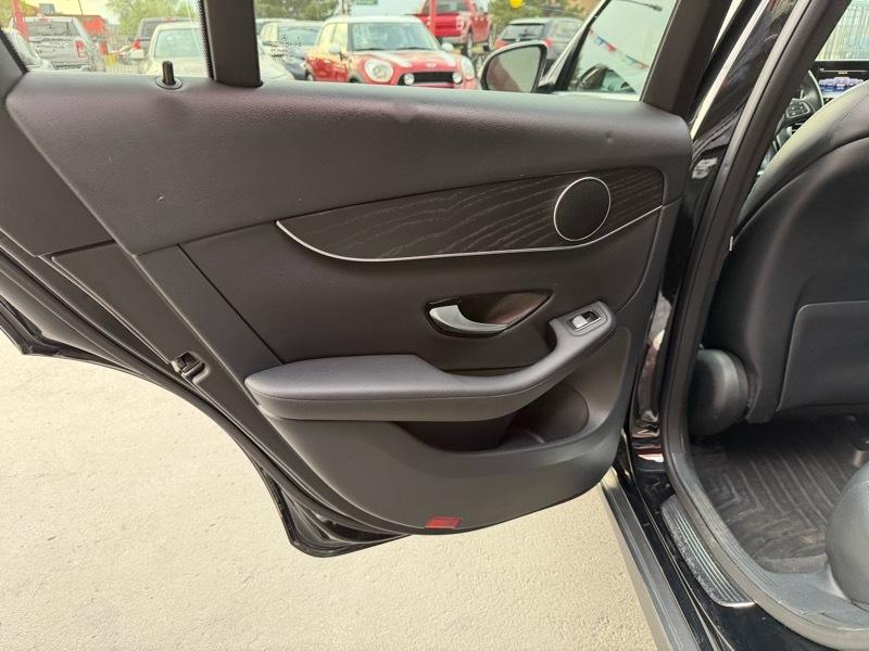 Mercedes-Benz GLC-Class GLC300 4MATIC 2016